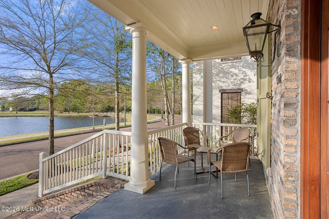 502 Northlake Avenue, Ridgeland, MS 39157