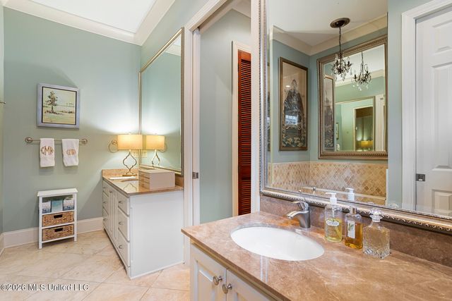 502 Northlake Avenue, Ridgeland, MS 39157