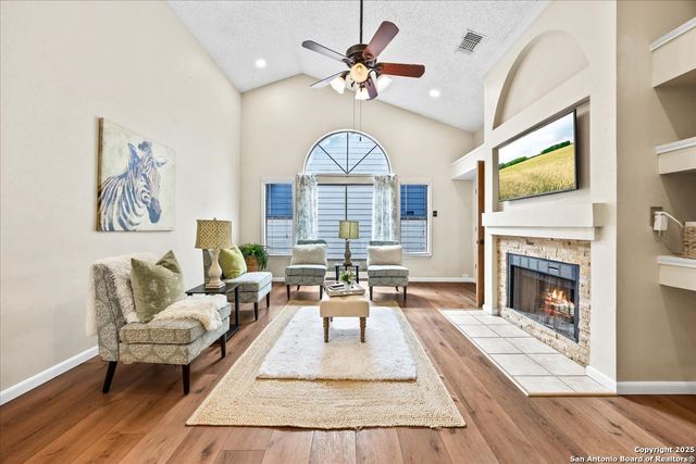 9127 Village Brown, San Antonio, TX 78250