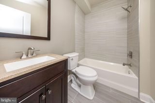 2102 BERGES ST #B, Philadelphia, PA 19125