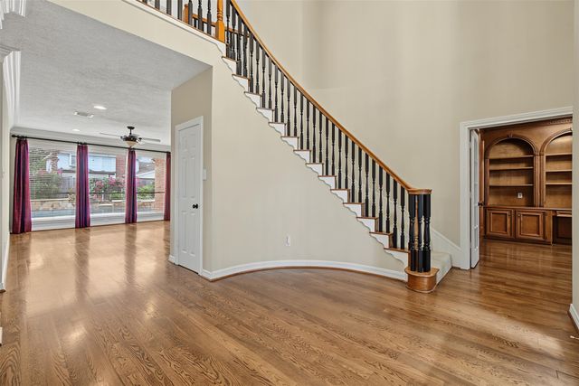 3122 Timber Village Drive, Houston, TX 77068