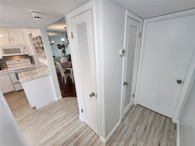 2801 N Pine Island Road 208, Sunrise, FL 33322