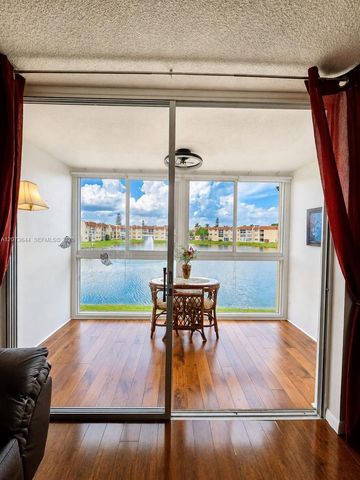 2801 N Pine Island Road 208, Sunrise, FL 33322