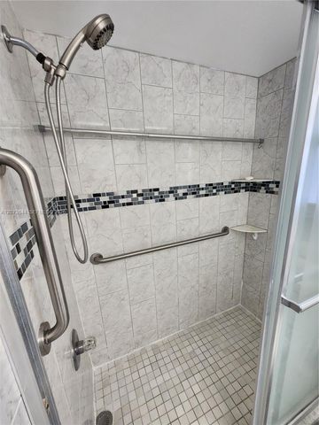 2801 N Pine Island Road 208, Sunrise, FL 33322