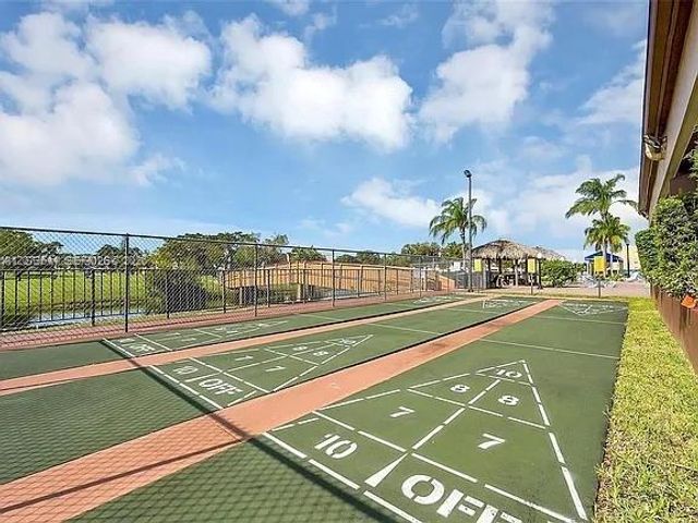 2801 N Pine Island Road 208, Sunrise, FL 33322