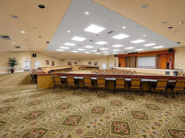 2801 N Pine Island Road 208, Sunrise, FL 33322