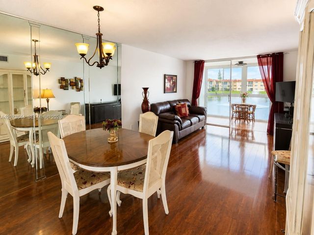 2801 N Pine Island Road 208, Sunrise, FL 33322