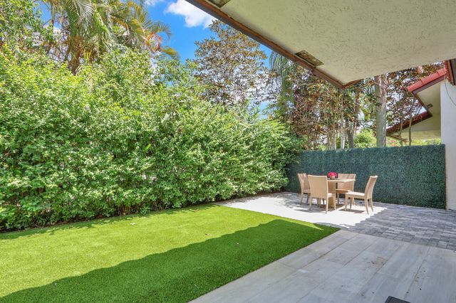 13483 FOUNTAIN VIEW Boulevard, Wellington, FL 33414