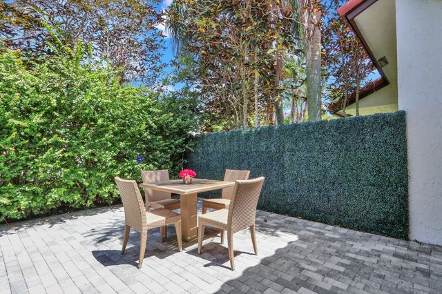 13483 FOUNTAIN VIEW Boulevard, Wellington, FL 33414