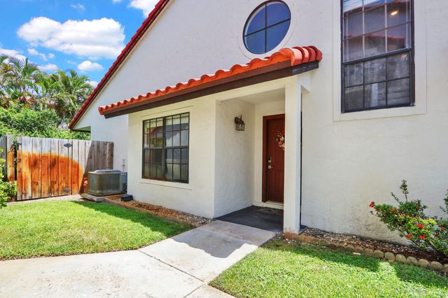 13483 FOUNTAIN VIEW Boulevard, Wellington, FL 33414