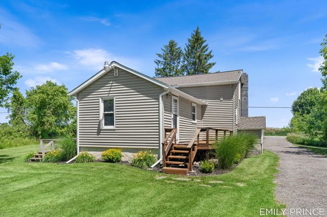 1476 142nd Avenue, Dorr Twp, MI 49323