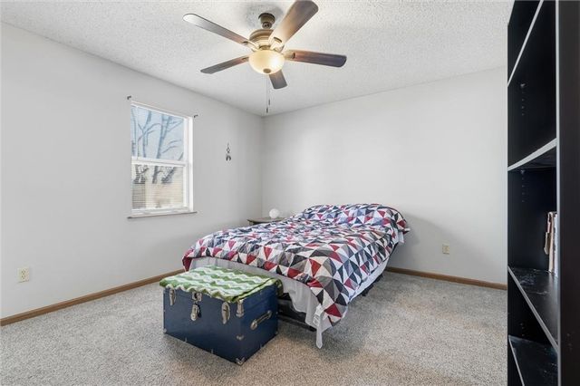 613 SE 150th Road, Warrensburg, MO 64093