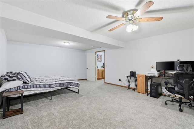 613 SE 150th Road, Warrensburg, MO 64093