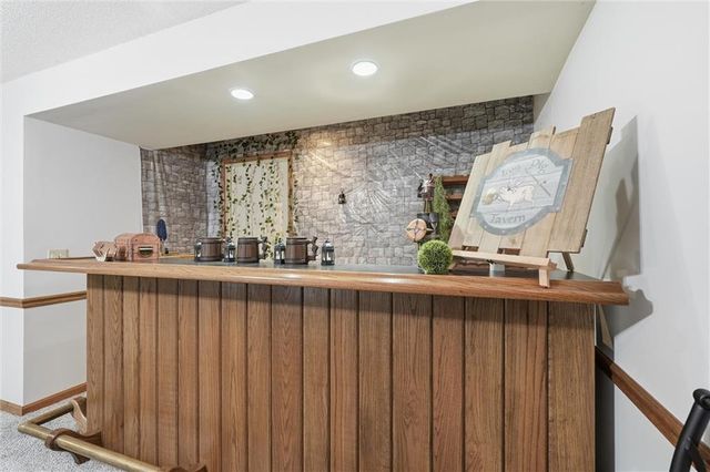 613 SE 150th Road, Warrensburg, MO 64093