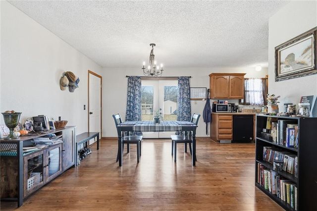 613 SE 150th Road, Warrensburg, MO 64093