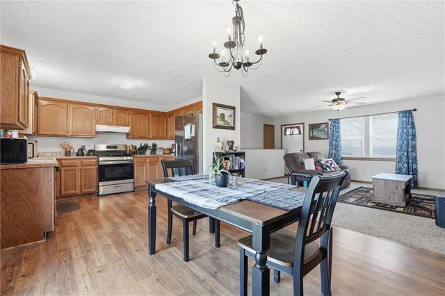 613 SE 150th Road, Warrensburg, MO 64093