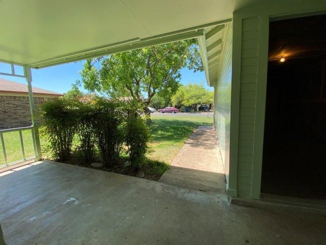 11902 Sunhillow BND, Austin, TX 78758