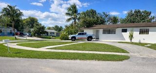 15761 SW 303rd St, Homestead, FL 33033
