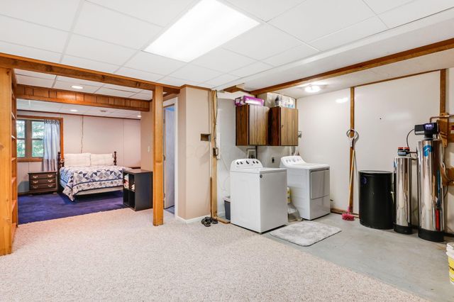275 Pinetree Drive NE, Granville, OH 43023