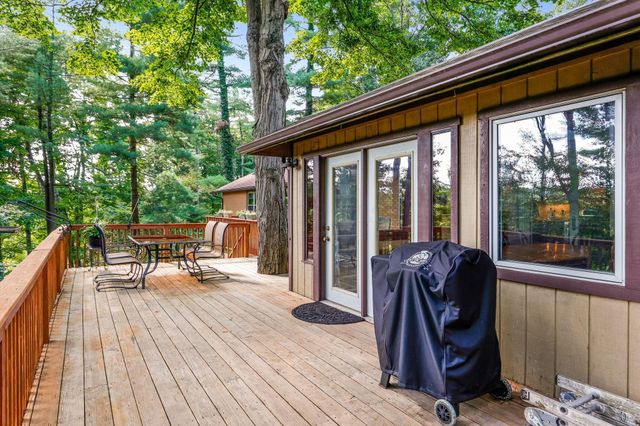 275 Pinetree Drive NE, Granville, OH 43023