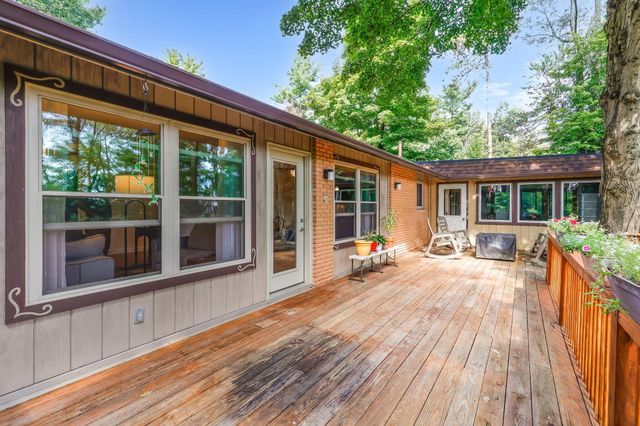 275 Pinetree Drive NE, Granville, OH 43023