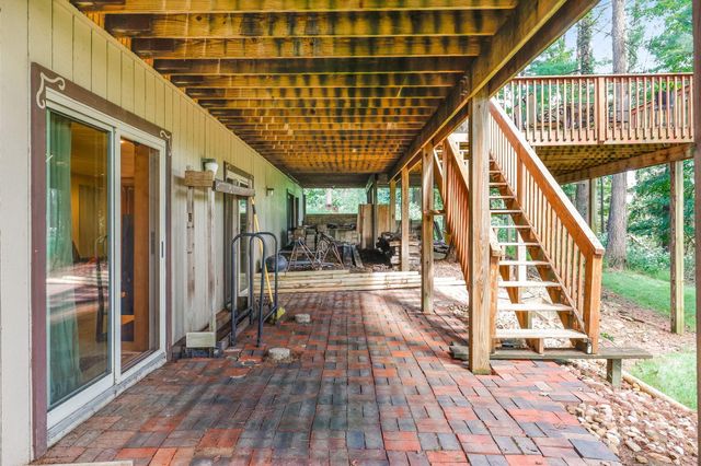 275 Pinetree Drive NE, Granville, OH 43023