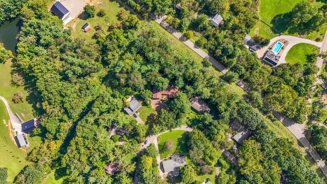 275 Pinetree Drive NE, Granville, OH 43023