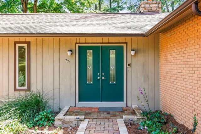 275 Pinetree Drive NE, Granville, OH 43023