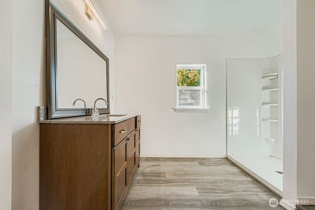 105 E 96th Street, Tacoma, WA 98445