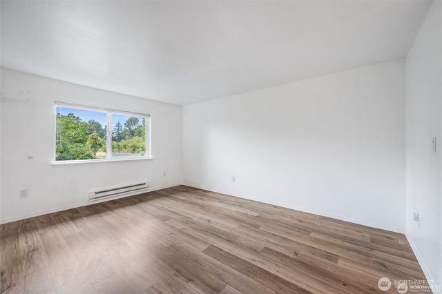 105 E 96th Street, Tacoma, WA 98445