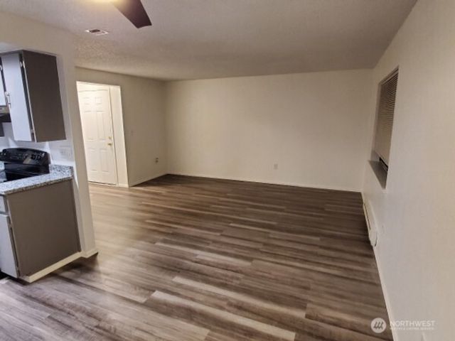 105 E 96th Street, Tacoma, WA 98445
