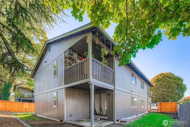 105 E 96th Street, Tacoma, WA 98445