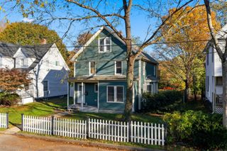 30 Kinney Avenue, Norwich, CT 06360