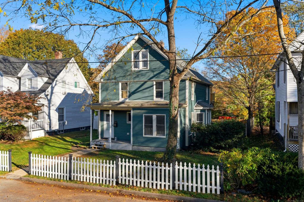 30 Kinney Avenue, Norwich, CT 06360