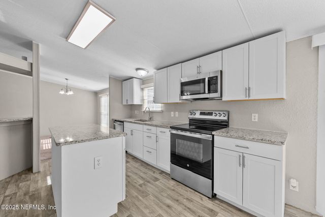 117 WILLIAMS Lane, Satsuma, FL 32189