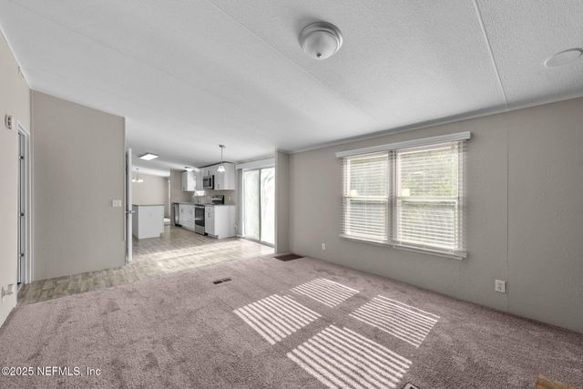 117 WILLIAMS Lane, Satsuma, FL 32189