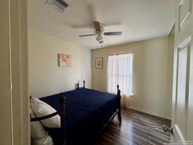 4222 King Krest, San Antonio, TX 78219