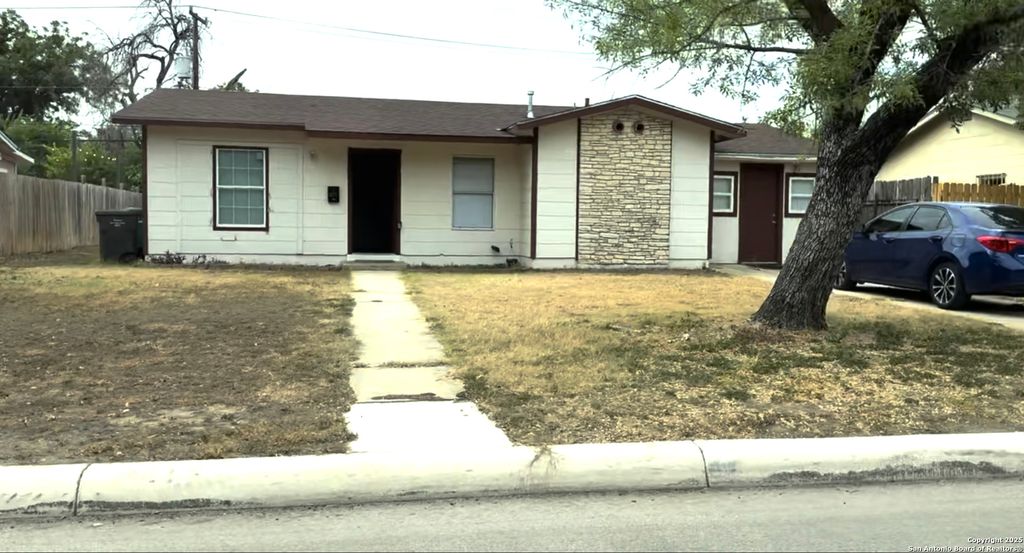 4222 King Krest, San Antonio, TX 78219