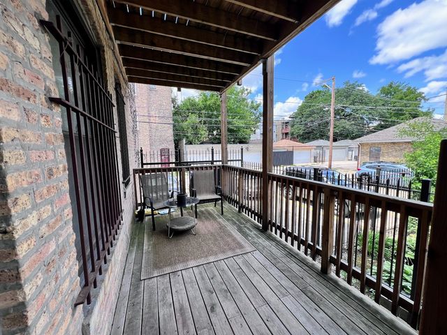 3216 W ALTGELD Street 1, Chicago, IL 60647