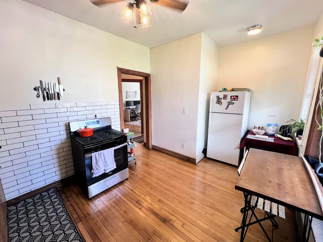 3216 W ALTGELD Street 1, Chicago, IL 60647