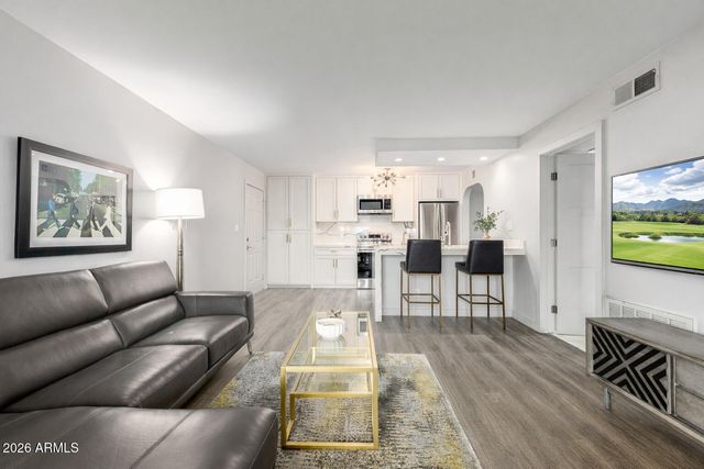 8500 E INDIAN SCHOOL Road 131, Scottsdale, AZ 85251