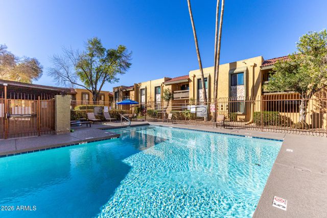 8500 E INDIAN SCHOOL Road 131, Scottsdale, AZ 85251