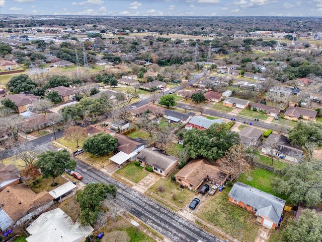 1112 Parkdale Drive, Waco, TX 76710