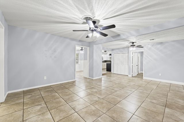 1112 Parkdale Drive, Waco, TX 76710