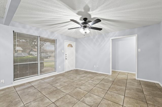 1112 Parkdale Drive, Waco, TX 76710