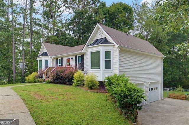 41 Camden Woods Drive NW, Cartersville, GA 30121