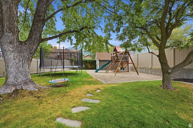 11047 S LAMASA CIR, Sandy, UT 84092
