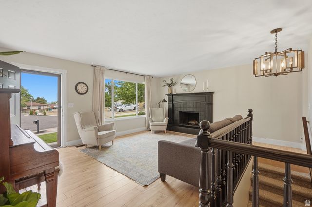11047 S LAMASA CIR, Sandy, UT 84092