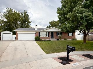 11047 S LAMASA CIR, Sandy, UT 84092