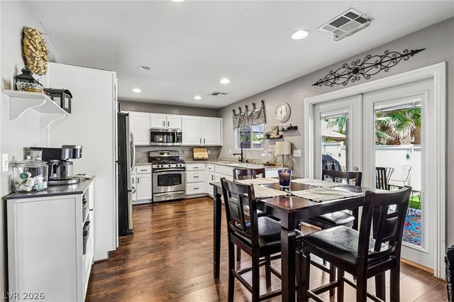 8342 Fort Hallock Avenue, Las Vegas, NV 89131